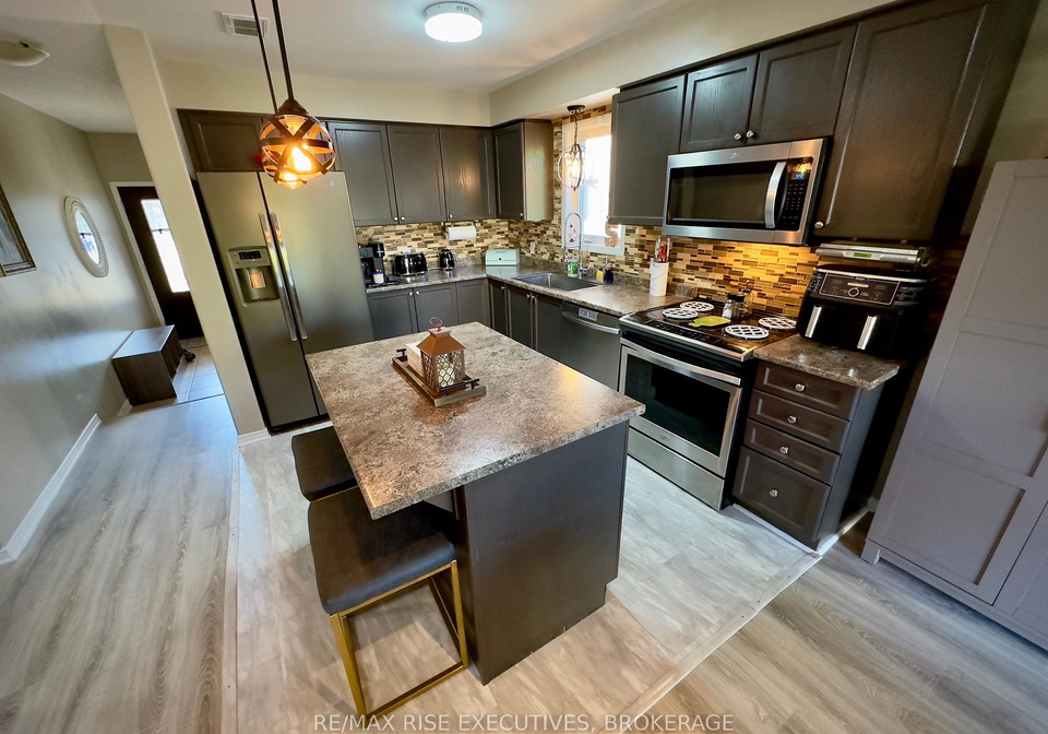 1651-crimson-crescent-kingston-ontario-x12833300