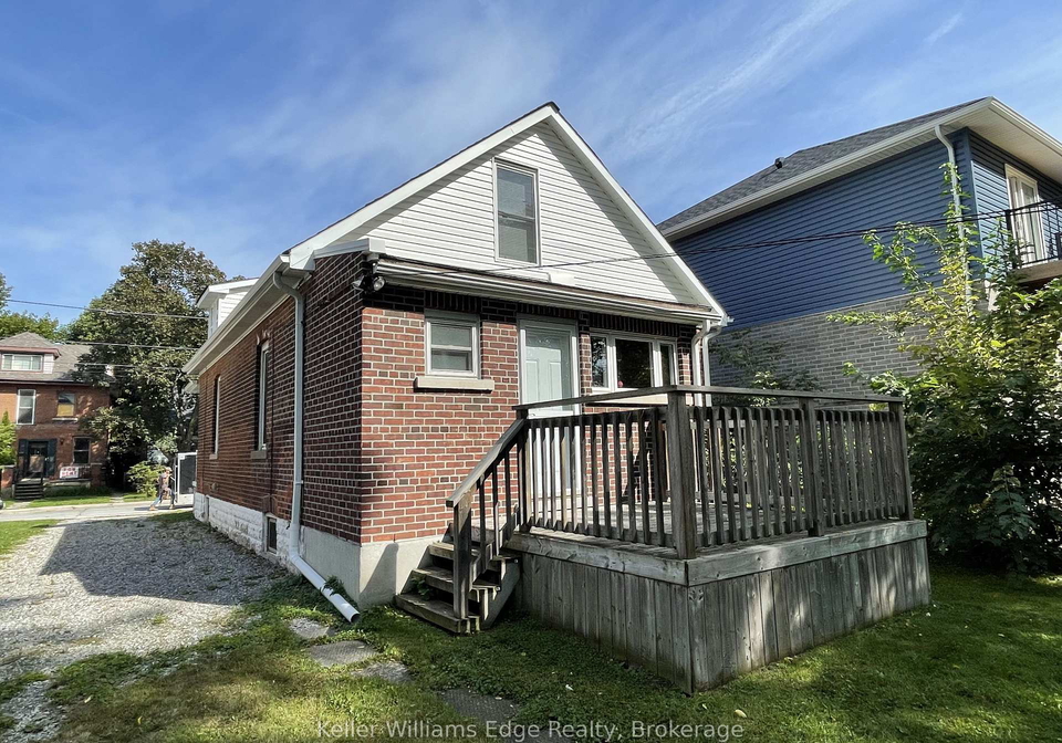 93-sussex-street-hamilton-ontario-x12833350