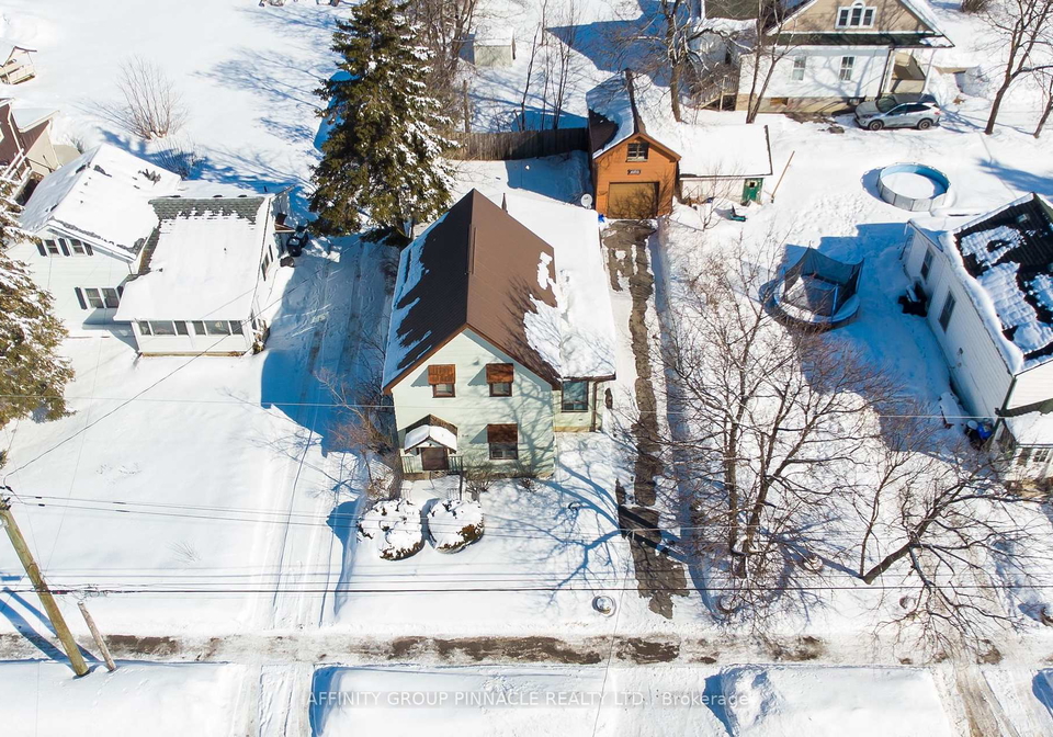 58-bond-street-kawartha-lakes-ontario-x12833370