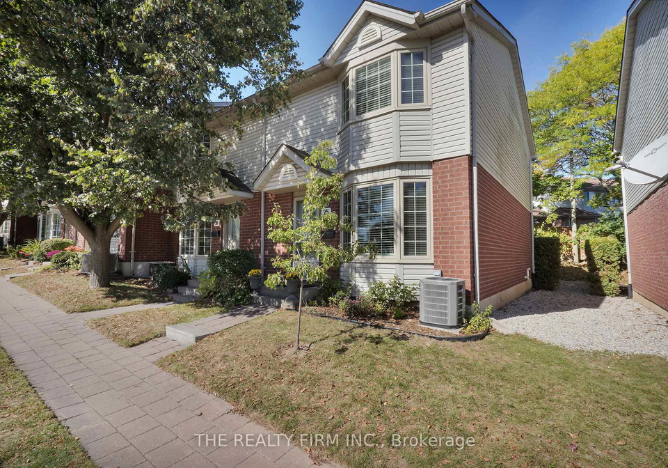 70-chapman-court-london-north-ontario-x12833372