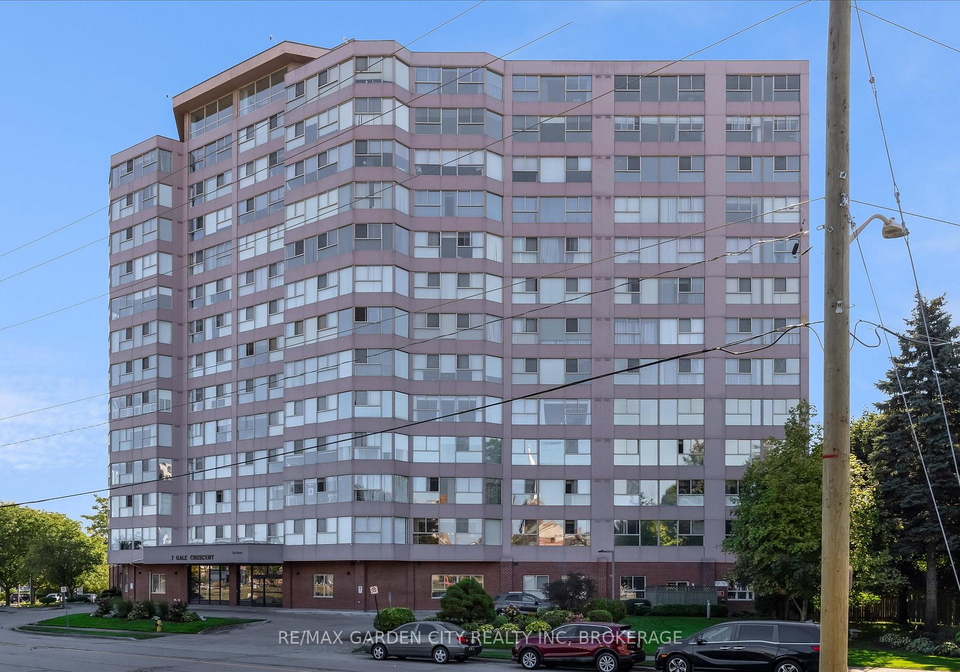 7-gale-crescent-st-catharines-ontario-x12833384
