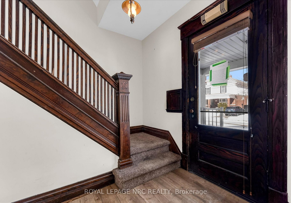 4878-stamford-street-niagara-falls-ontario-x12833418