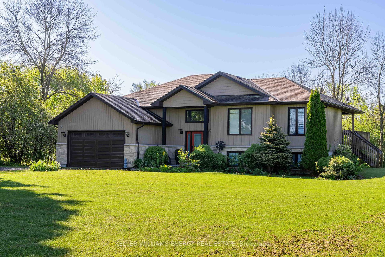 1687-lakeside-drive-prince-edward-county-ontario-x12833530