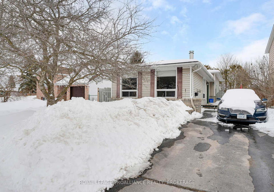 988-pinewood-place-kingston-ontario-x12833692