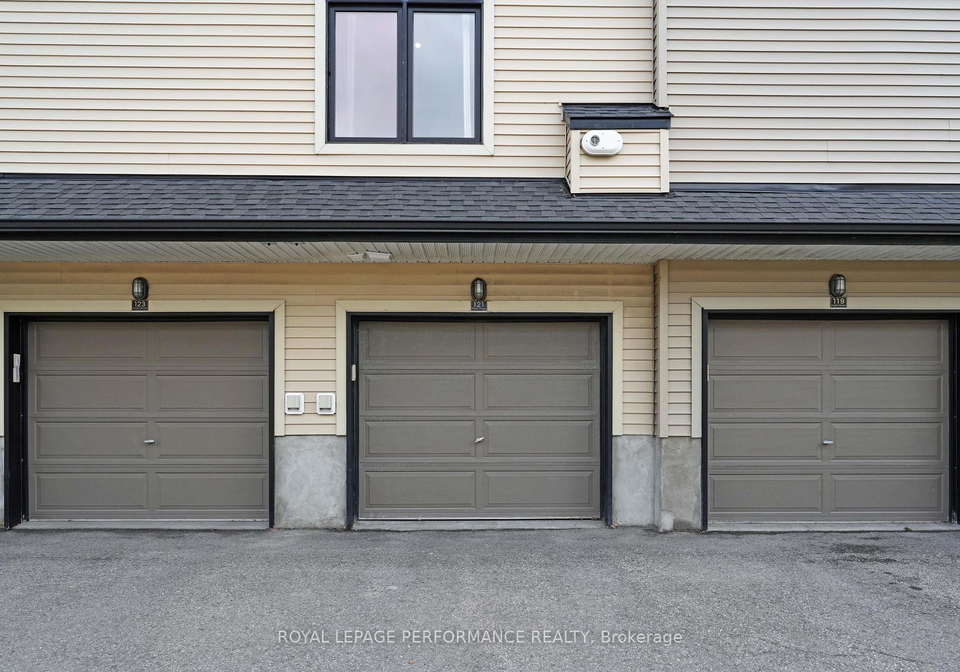 121-poplin-street-ottawa-ontario-x12833698