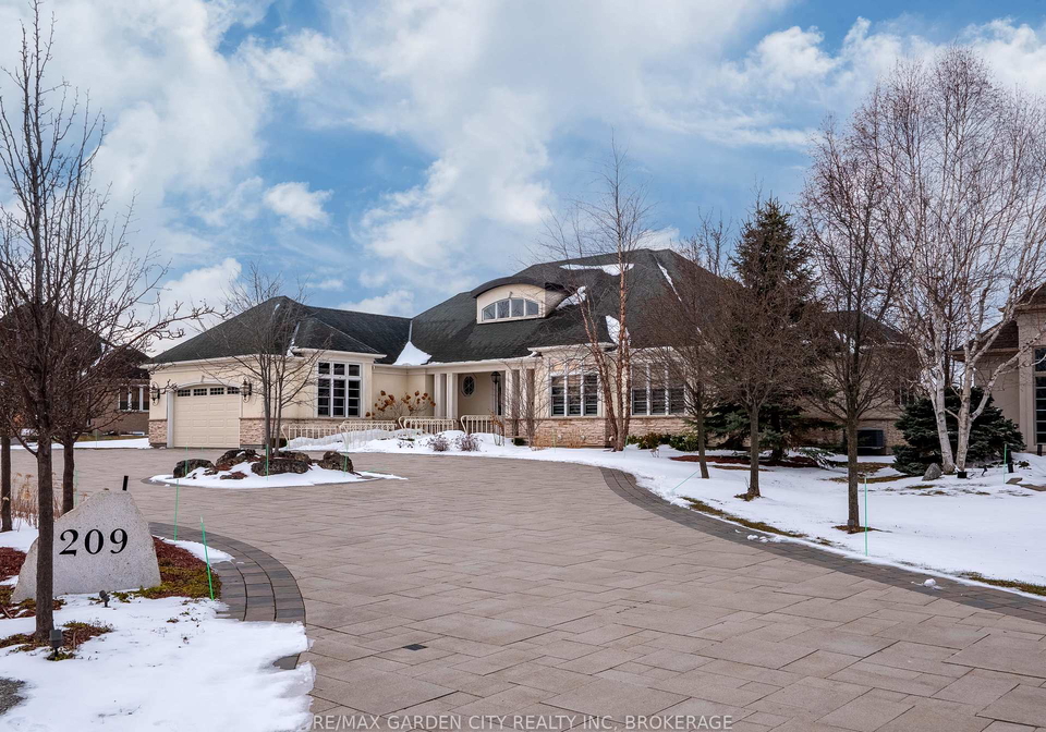 209-muirfield-trail-welland-ontario-x12833752