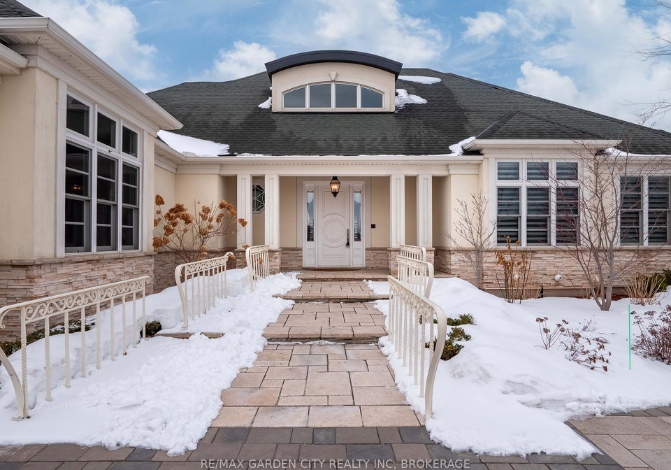 209-muirfield-trail-welland-ontario-x12833752