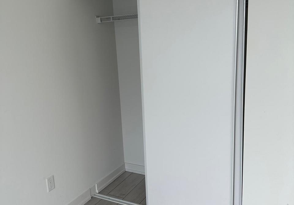 55-duke-street-w-n-kitchener-ontario-x12834042