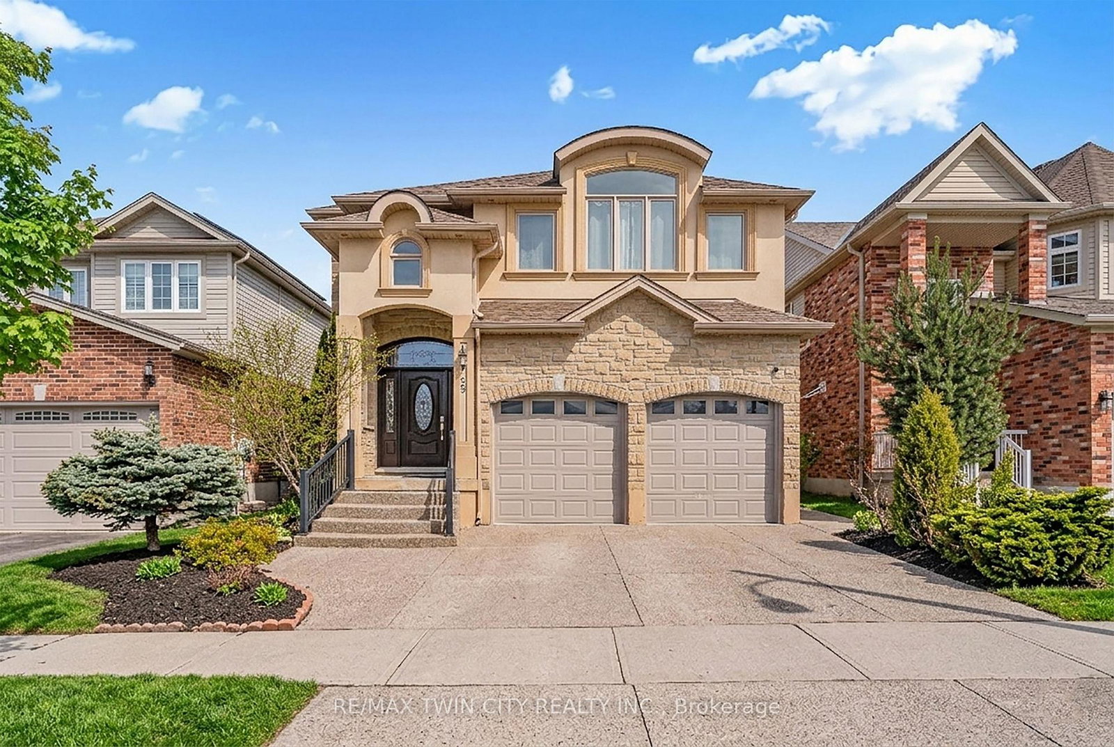 59-newcastle-drive-kitchener-ontario-x12834202