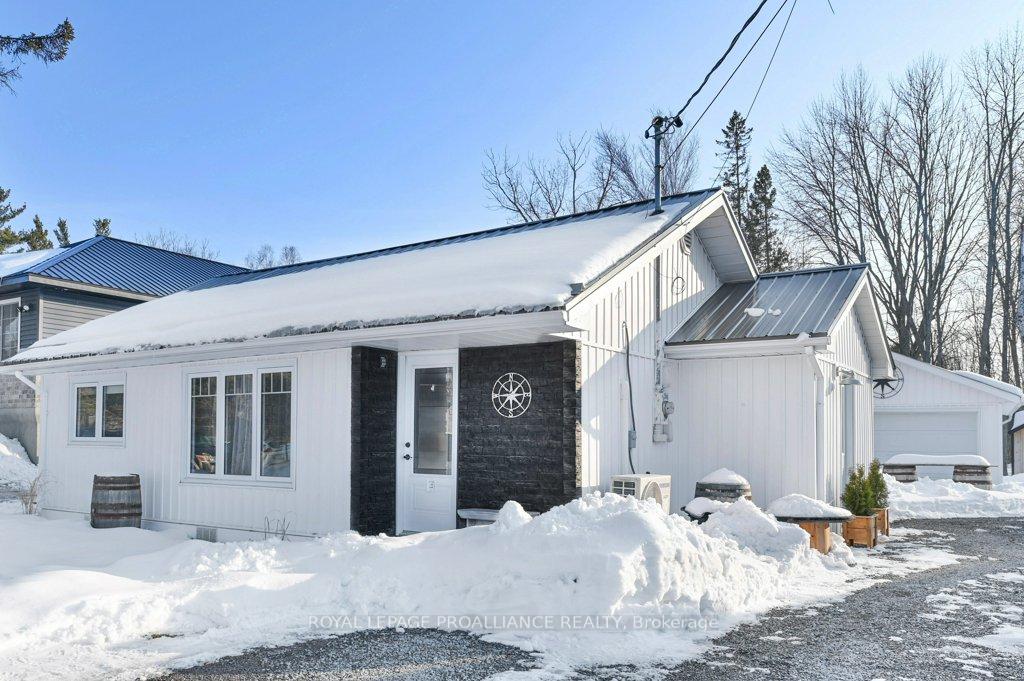 21569-loyalist-parkway-prince-edward-county-ontario-x12834254