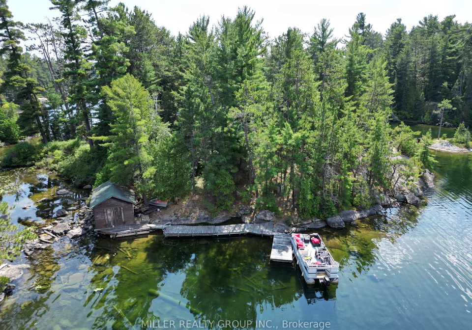 1093-lake-temagami-temagami-ontario-x12834358