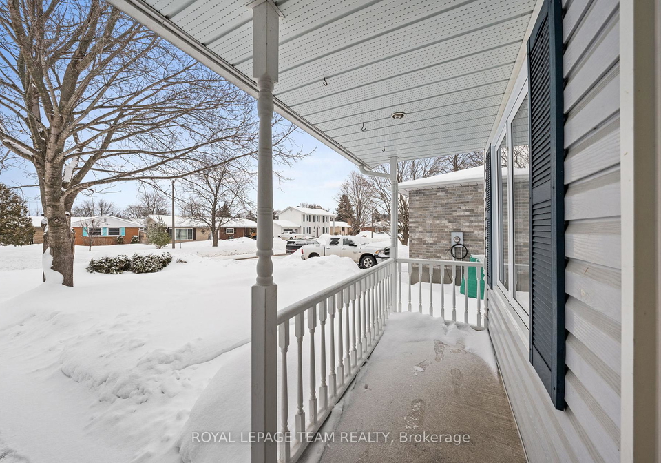230-allan-street-smiths-falls-ontario-x12834366