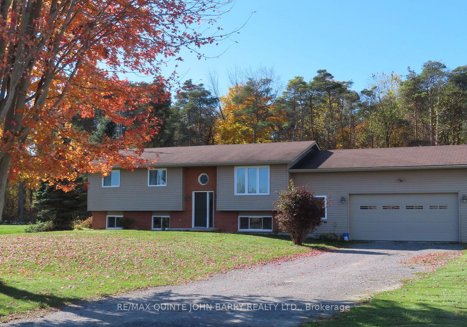 113-barcovan-beach-road-quinte-west-ontario-x12834542