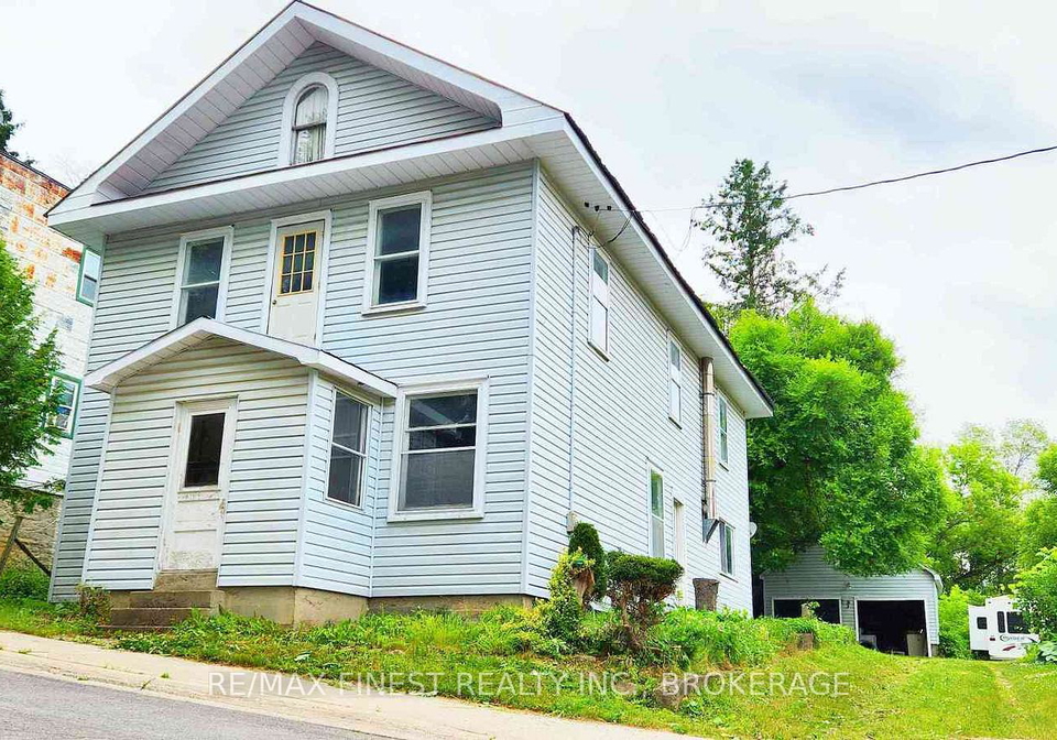 1033-bridge-street-frontenac-ontario-x12834700