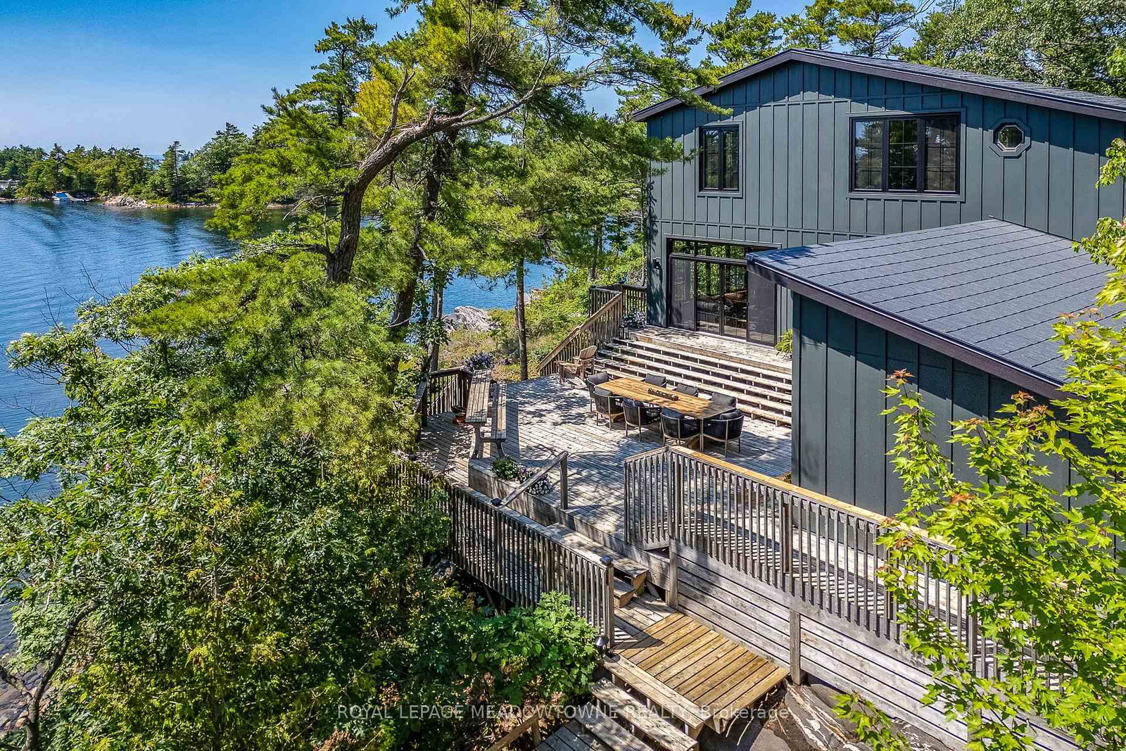 1-gb466-island-aka-tower-island-the-archipelago-ontario-x12834804