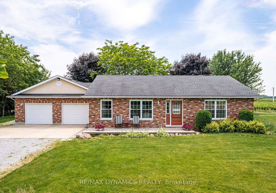 1301-east-west-line-niagara-on-the-lake-ontario-x12834858
