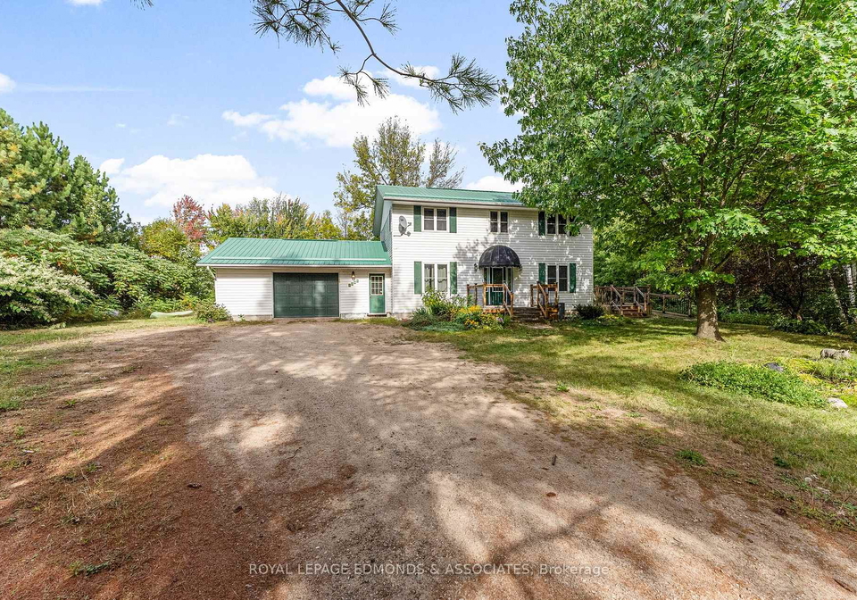 1095-mountainview-drive-laurentian-valley-ontario-x12835588