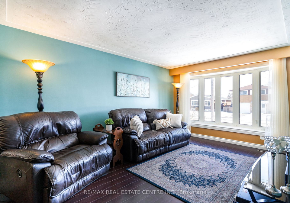 102-greeningdon-drive-hamilton-ontario-x12835784