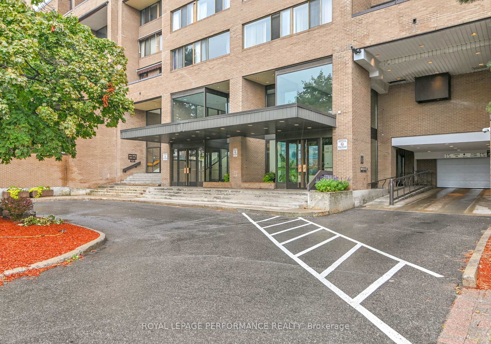 515-st-laurent-boulevard-ottawa-ontario-x12835850