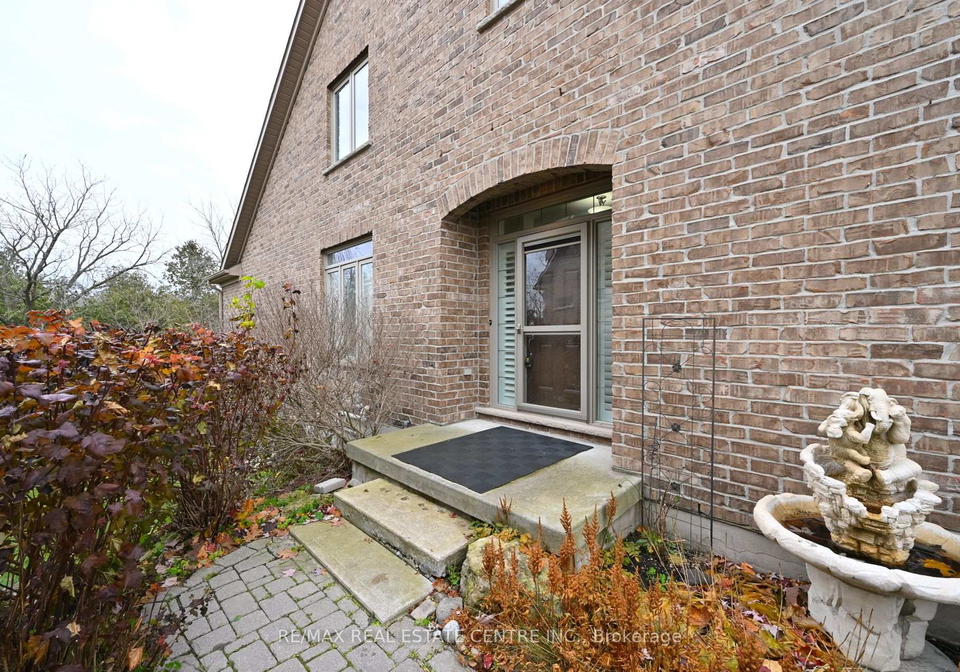 249-millview-court-guelpheramosa-ontario-x12835858