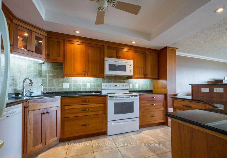 2-south-front-street-belleville-ontario-x12835866