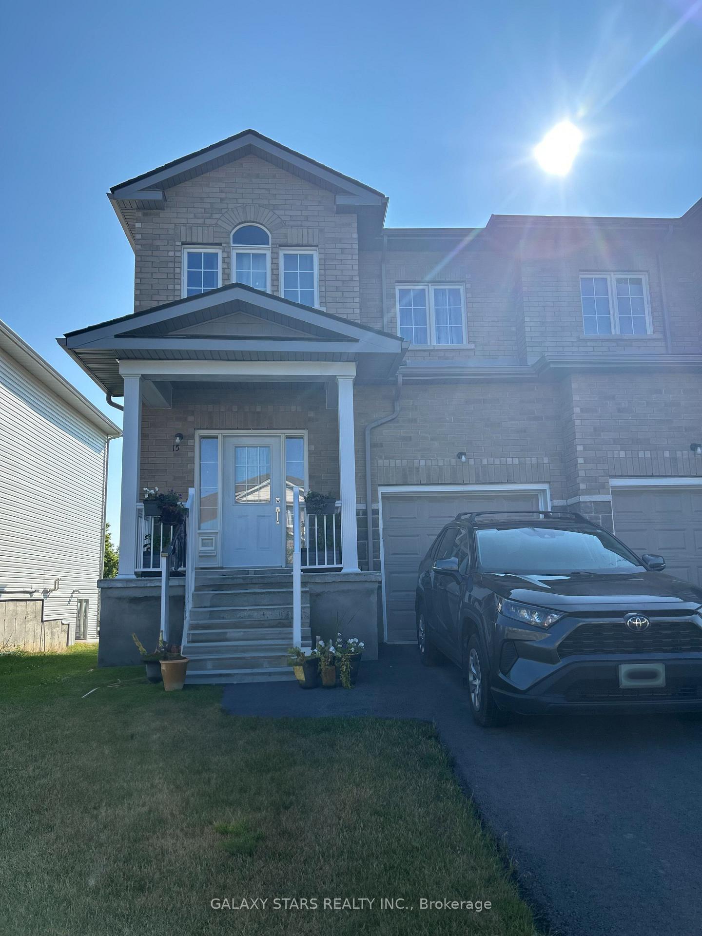 15-tegan-court-loyalist-ontario-x12835968
