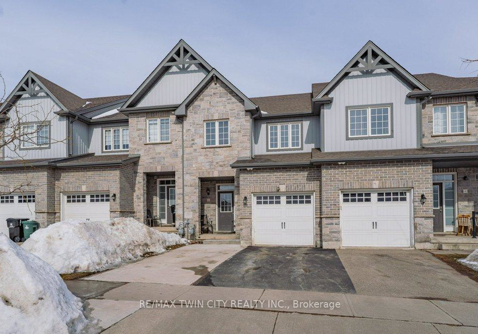 8-renfrew-street-kitchener-ontario-x12836306