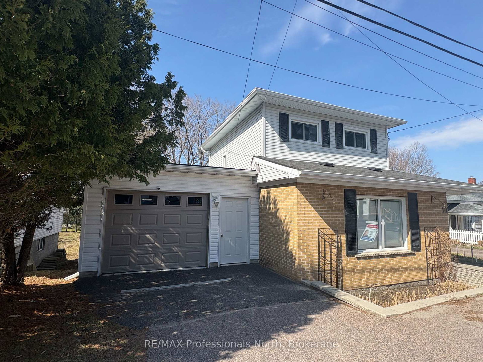 10-florence-street-w-huntsville-ontario-x12836470