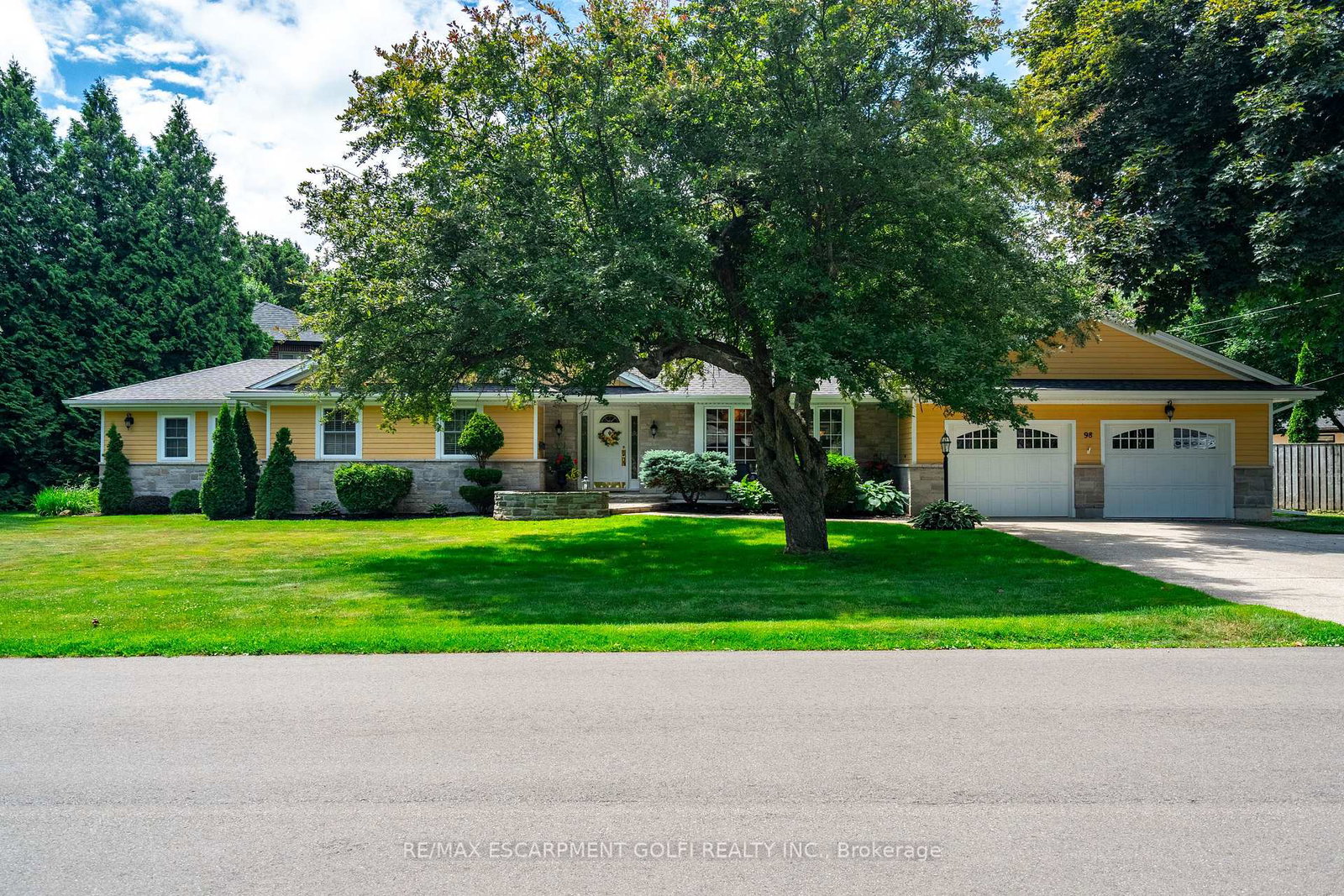 98-hadley-drive-hamilton-ontario-x12836630