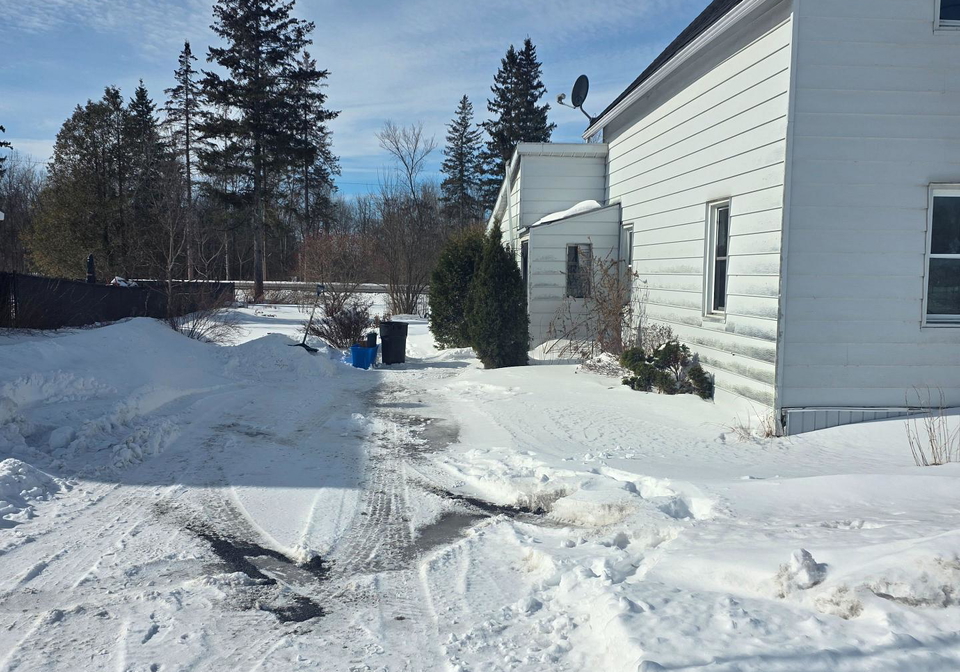 56-marlborough-street-north-glengarry-ontario-x12837066