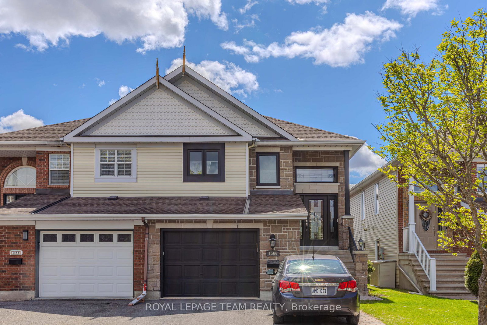 1566-lisbon-street-ottawa-ontario-x12837622
