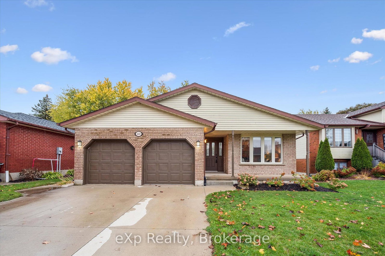 660-maple-avenue-n-north-perth-ontario-x12837690