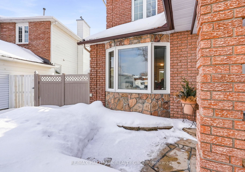 552-wilkie-drive-ottawa-ontario-x12837988