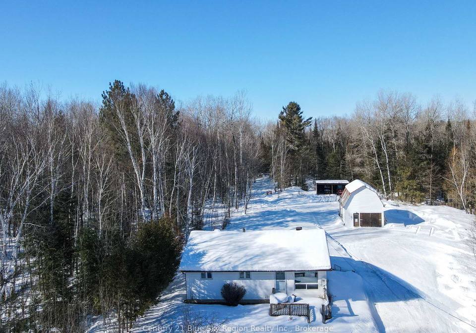 272-lindquist-line-powassan-ontario-x12838002