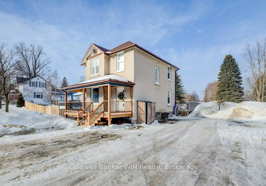 30-queen-street-n-minto-ontario-x12838094