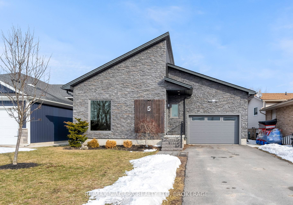 5-heron-pointe-road-port-colborne-ontario-x12838248
