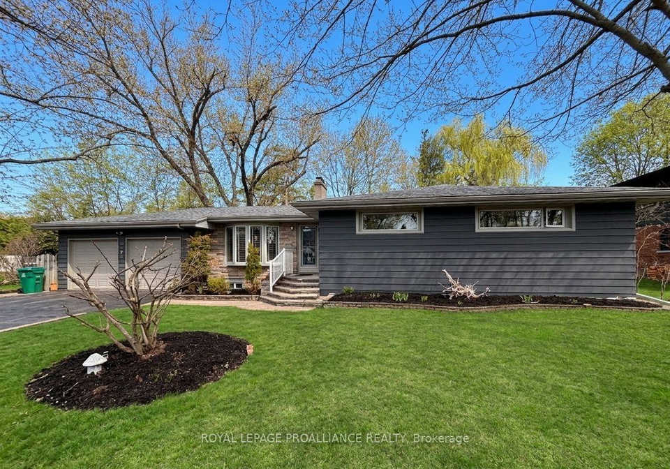960-weller-street-n-peterborough-ontario-x12838398