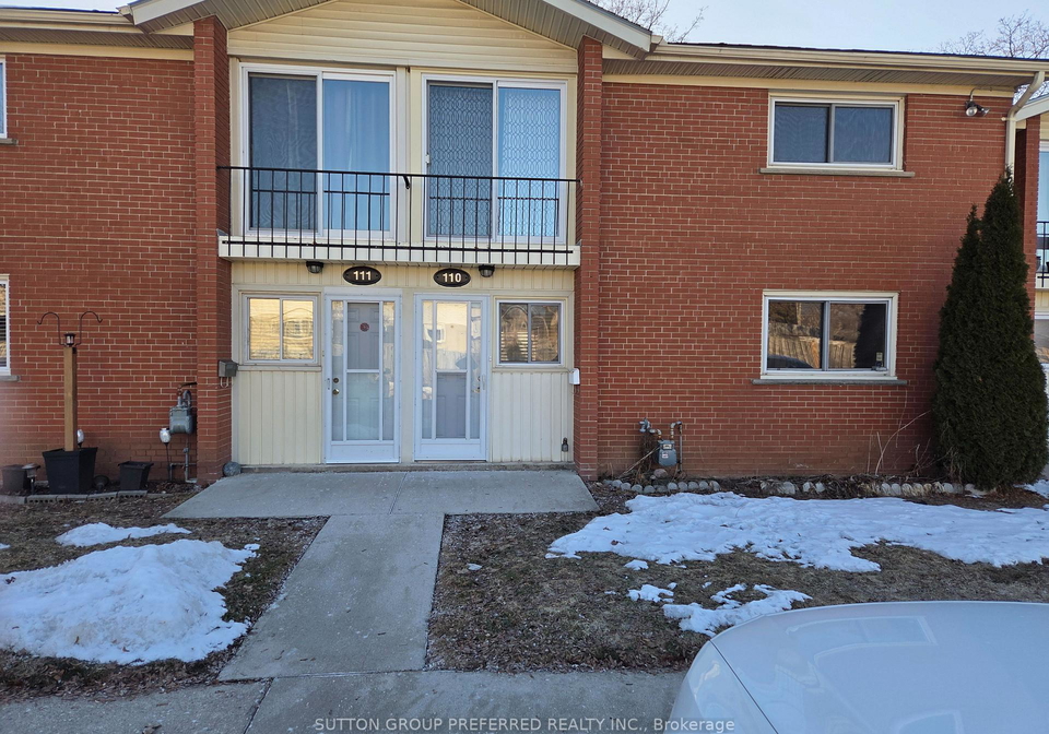 1090-kipps-lane-london-east-ontario-x12838448