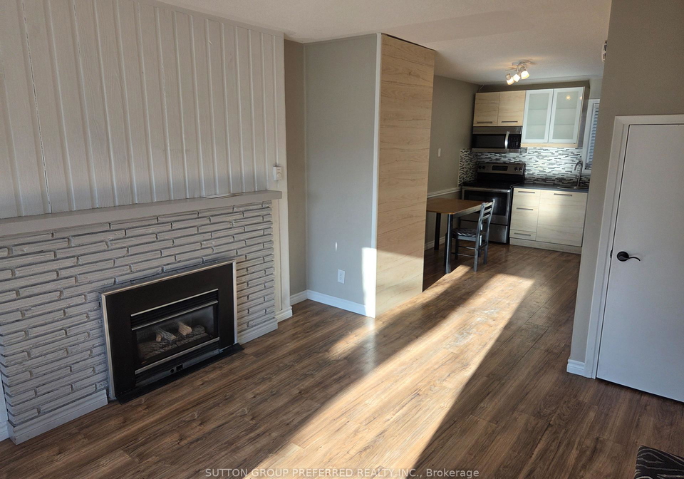 1090-kipps-lane-london-east-ontario-x12838448