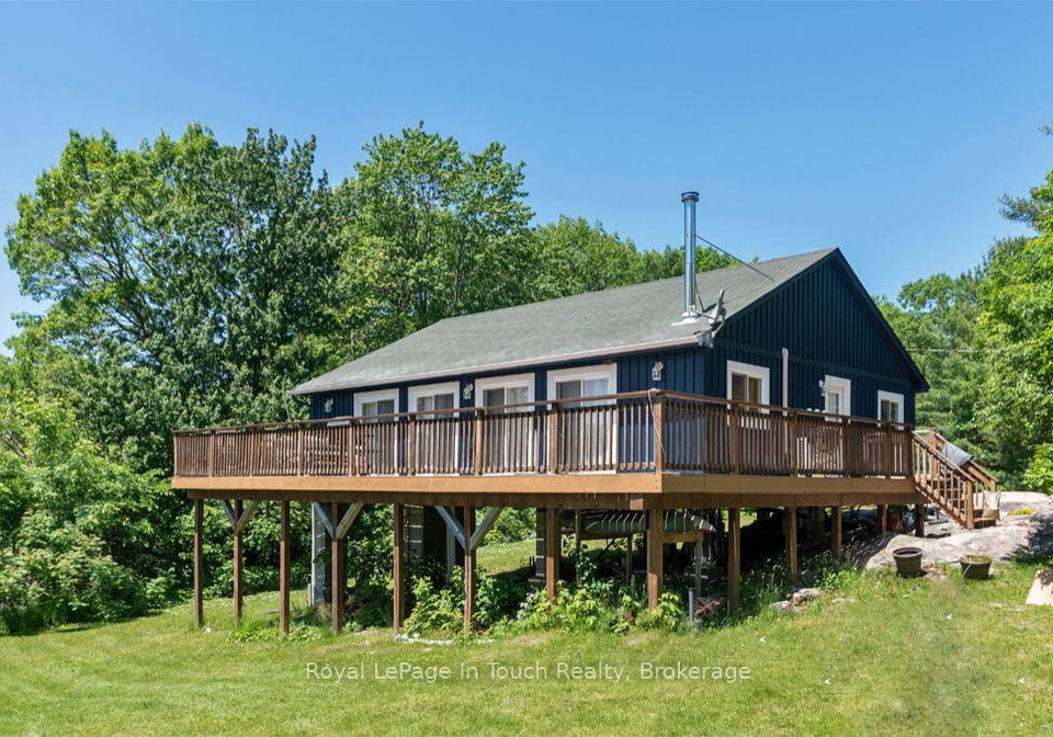 2974-island-1040-georgian-bay-ontario-x12838472