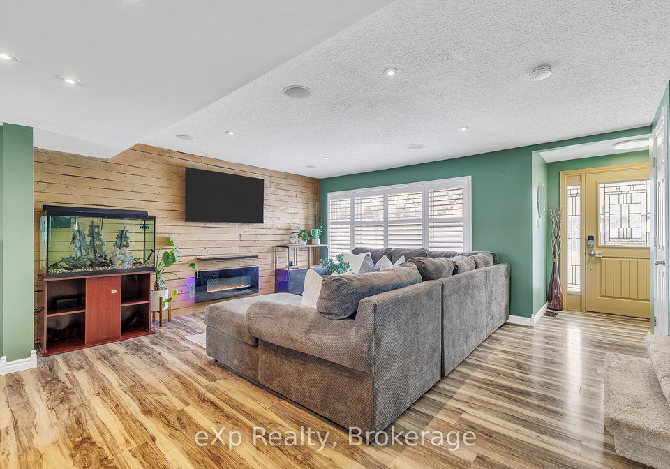 208-linden-drive-cambridge-ontario-x12838588