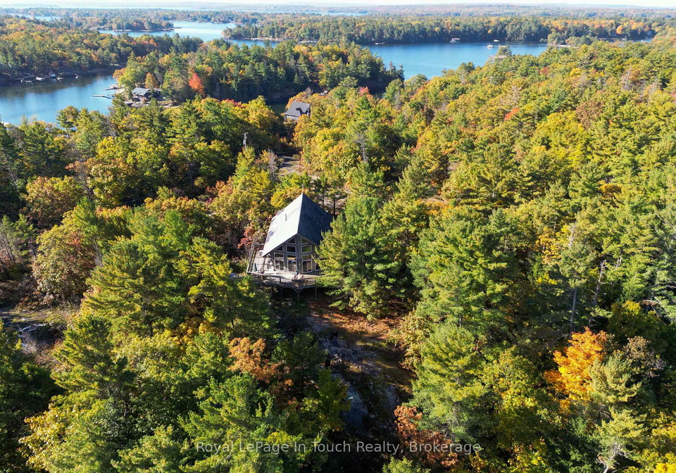 1276-island-980-georgian-bay-ontario-x12838692