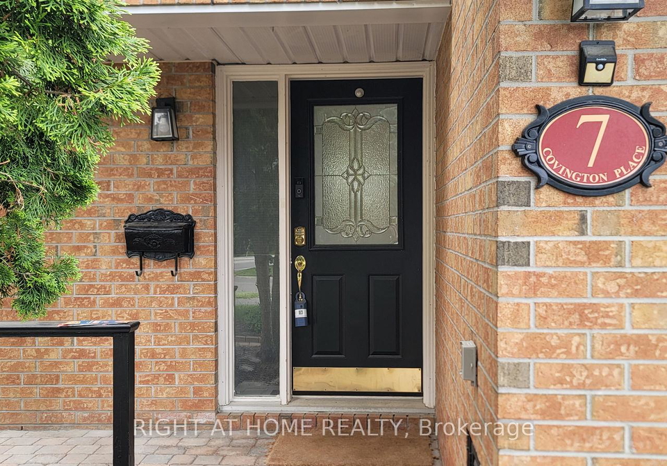 7-covington-place-ottawa-ontario-x12838896