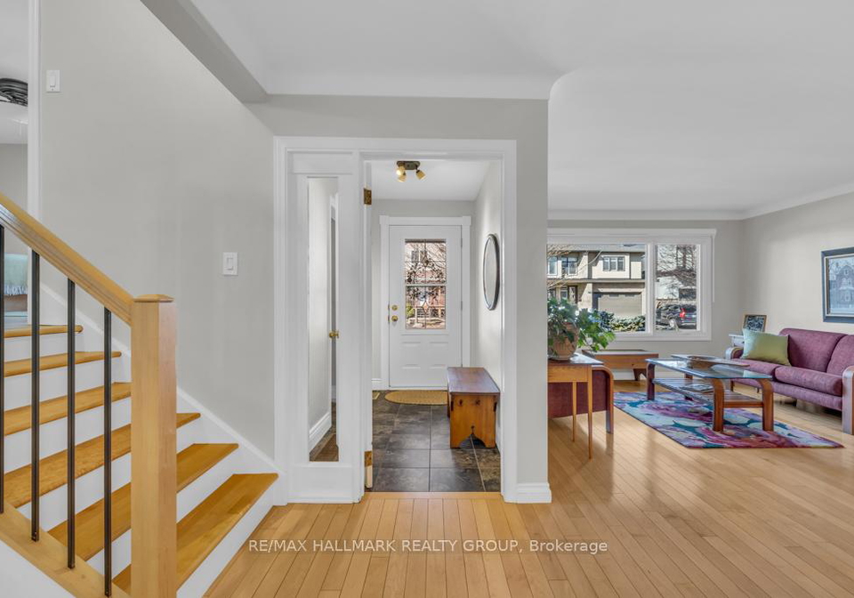655-mansfield-avenue-ottawa-ontario-x12838974