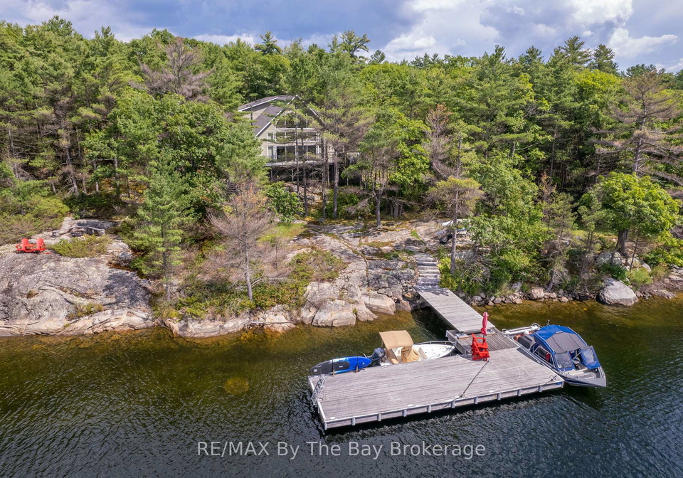 17470-georgian-bay-shore-georgian-bay-ontario-x12839014