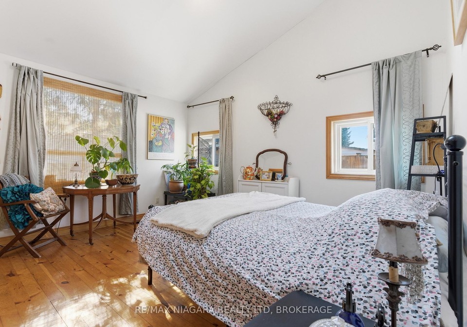 5-pawling-street-st-catharines-ontario-x12839100