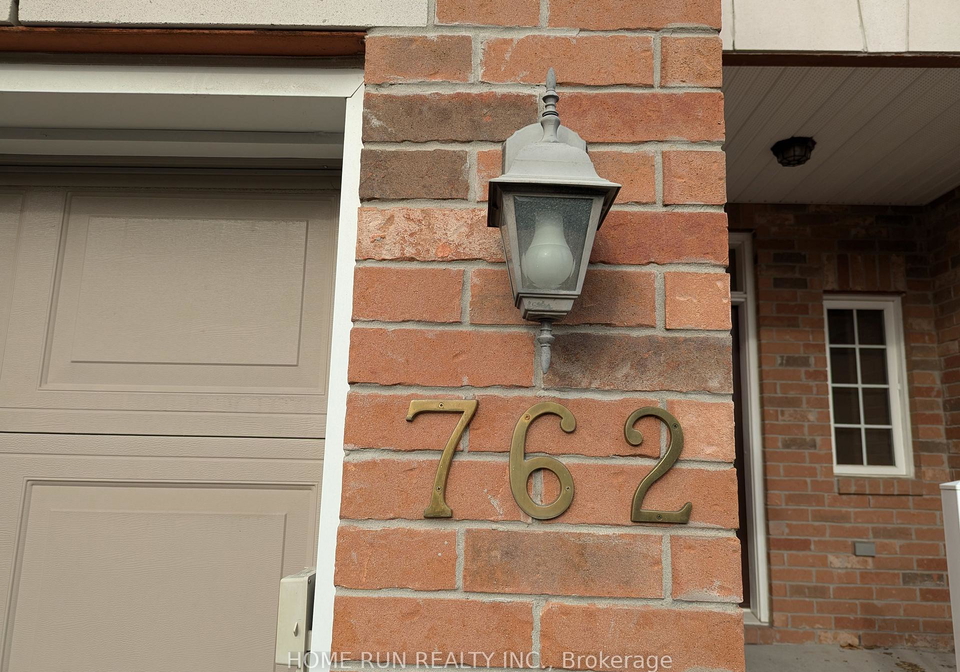 762-bowercrest-crescent-ottawa-ontario-x12839312
