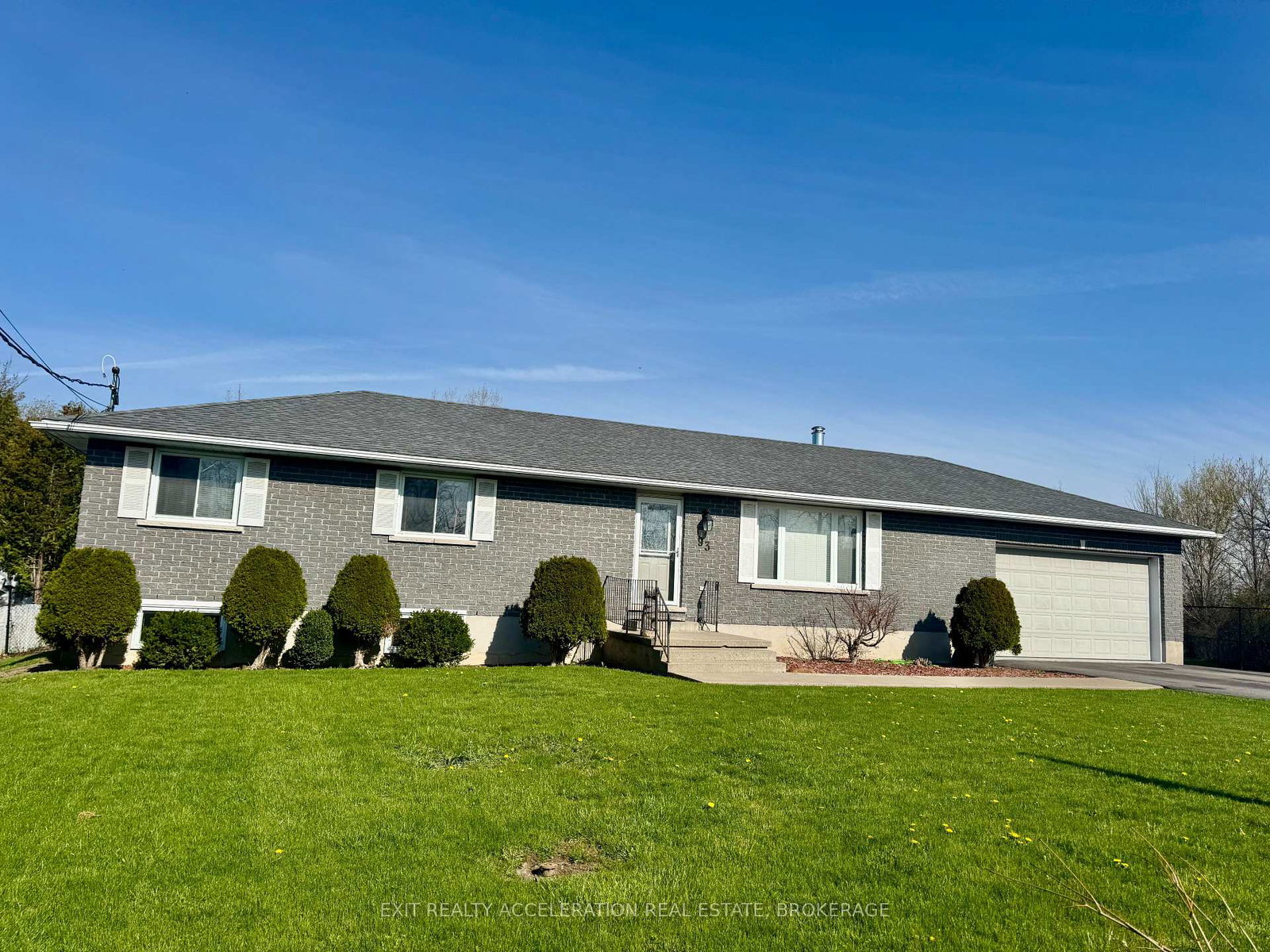 93-henry-street-greater-napanee-ontario-x12839342