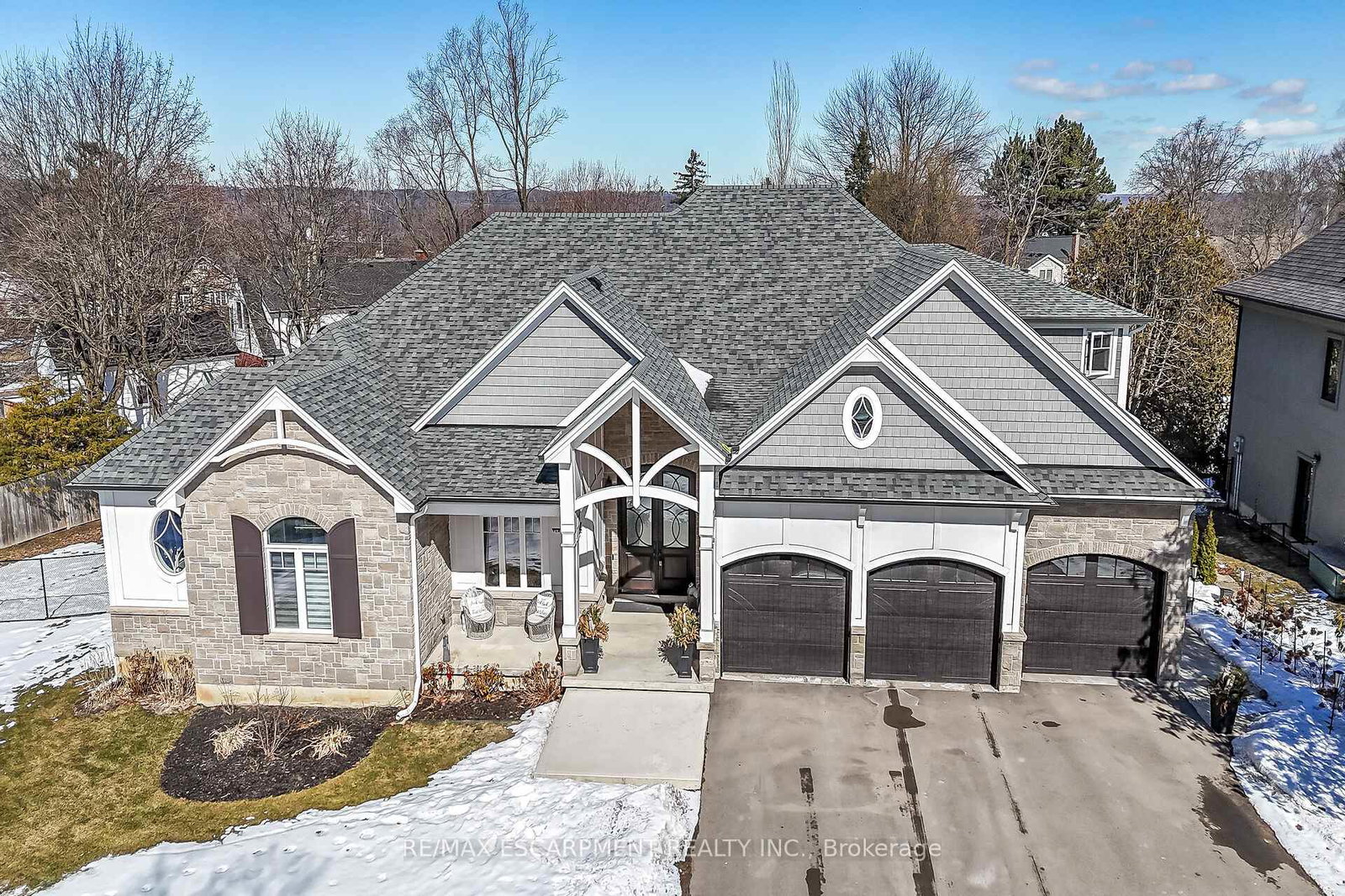 747-vernon-place-hamilton-ontario-x12839766