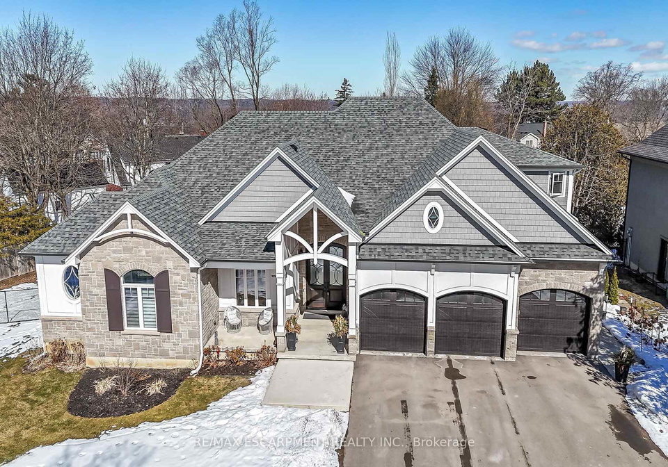 747-vernon-place-hamilton-ontario-x12839766